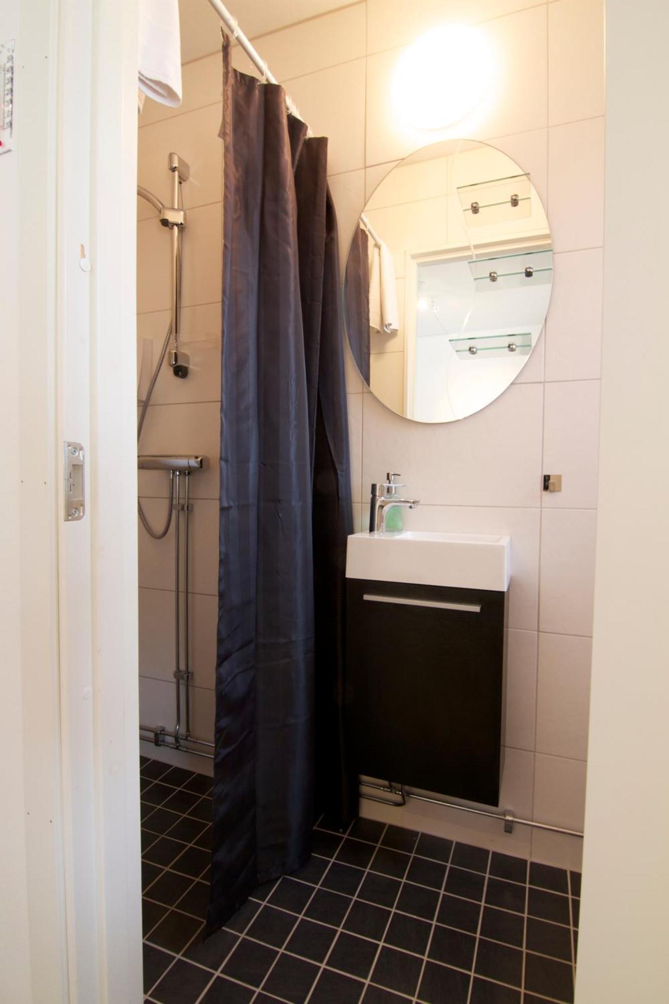 Hotell Tinget Sala Zewnętrze zdjęcie
