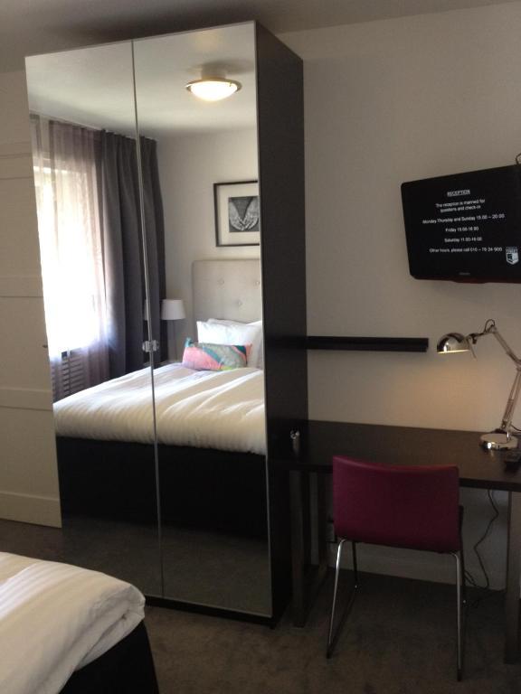 Hotell Tinget Sala Pokój zdjęcie